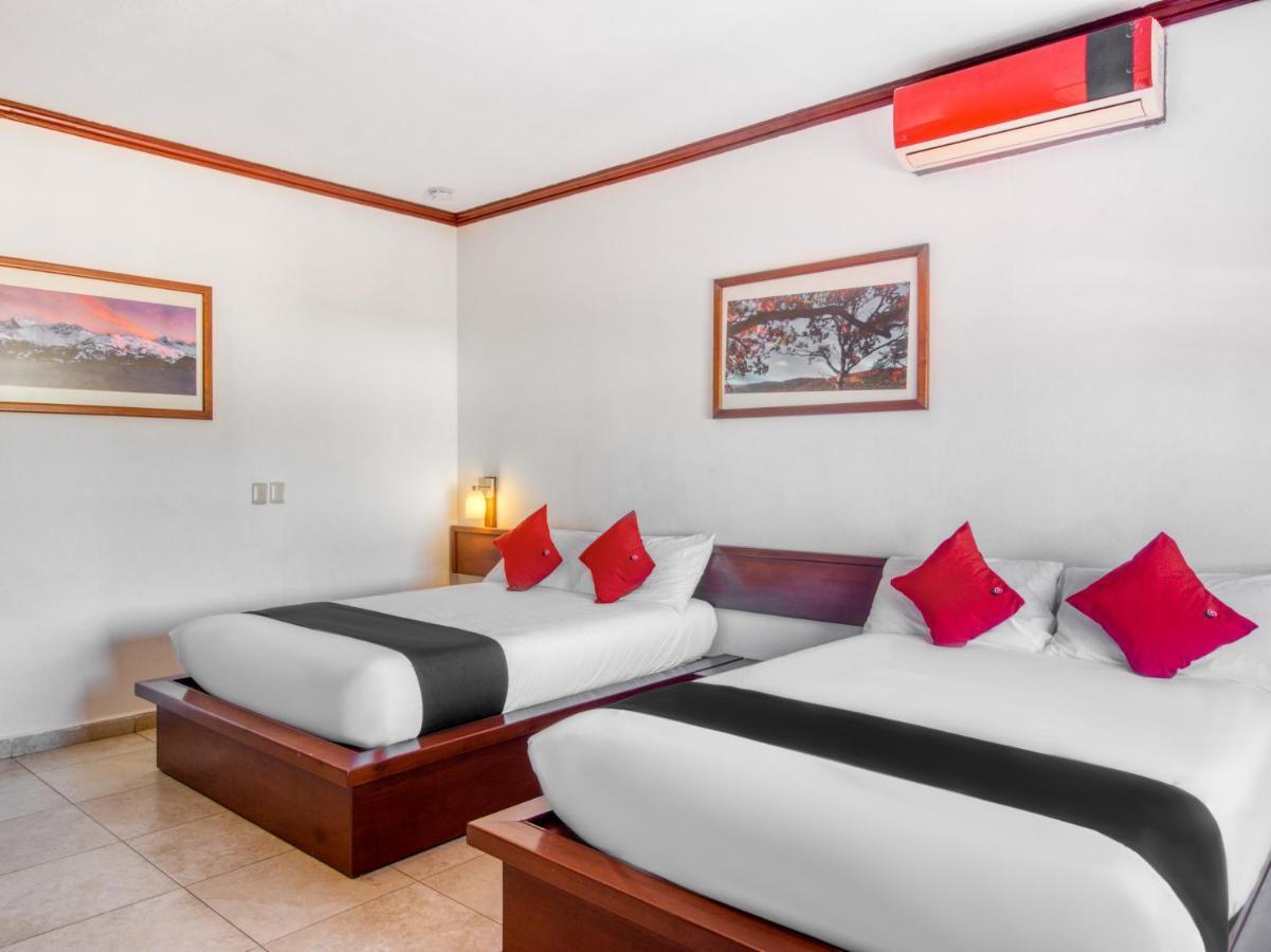 Capital O Monte Salerno Hotel&Suites Montemorelos Exterior foto